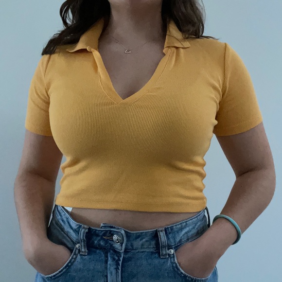 V-neck cropped polo - Picture 1 of 4